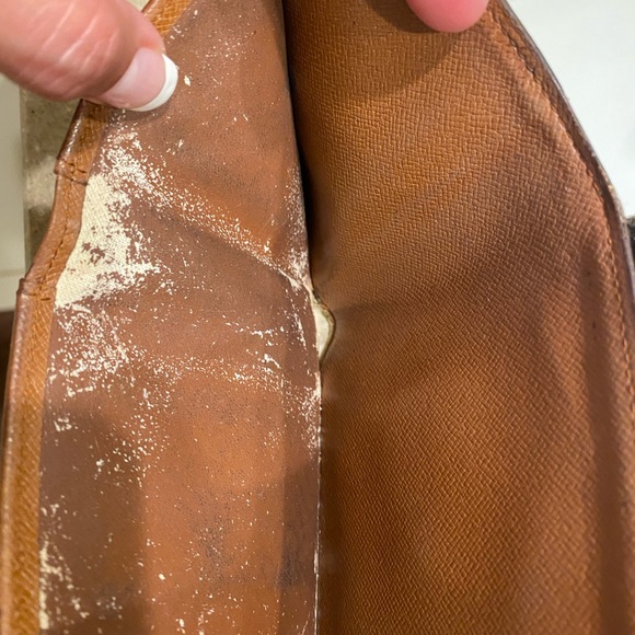 Louis Vuitton Elise Wallet - Picture 12 of 12